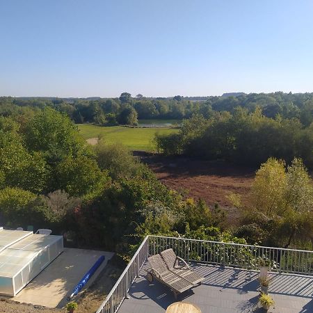 Gite La Pironniere - Piscine, Nature, Au Bord De La Riviere Montreuil-sur-Maine 외부 사진
